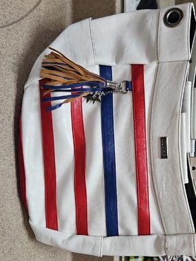 Miche Demi -- Stars And Stripes